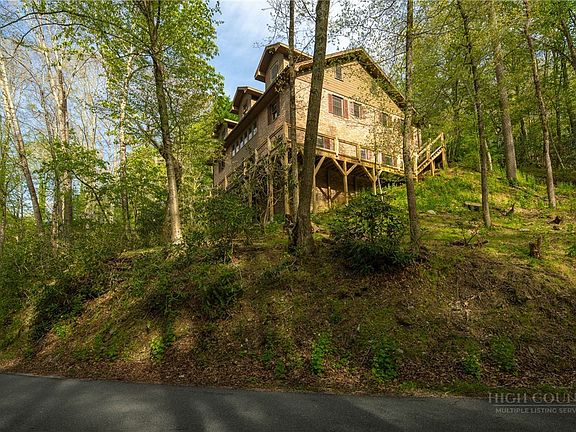 2nd image of 239 Eagle Drive