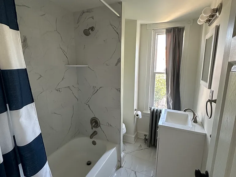 56 Race St #B — Photo 6