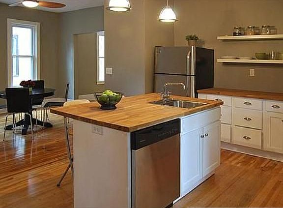 5th image of 3431 1st Ave S