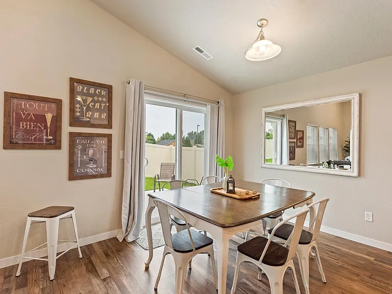 17893 Sunset Ridge Ave — Photo 13