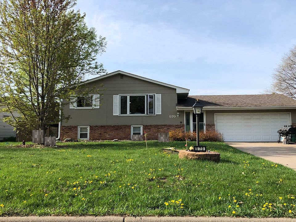 1st image of 570 Westby Dr NE
