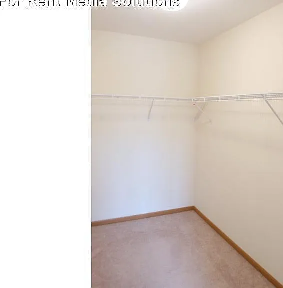 2927 Alexandria Blvd SE — Photo 9