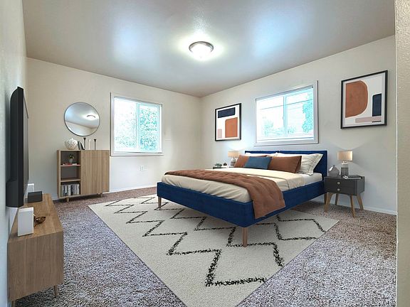 2nd image of 4251-4281 32nd Pl NE #4251