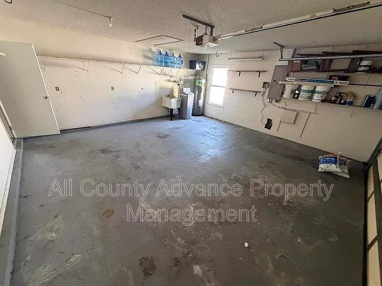 3232 Oakwood Pl — Photo 15
