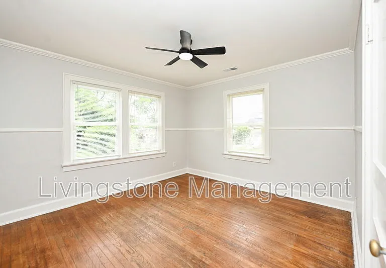 872 W Albert Gallatin Ave — Photo 25