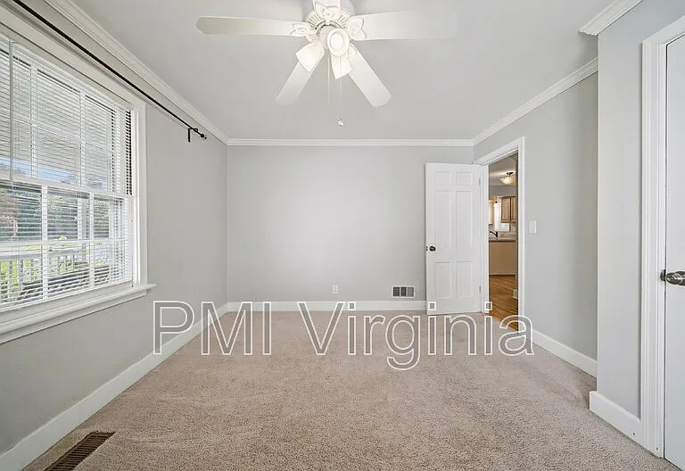 1641 E Bayview Blvd — Photo 24