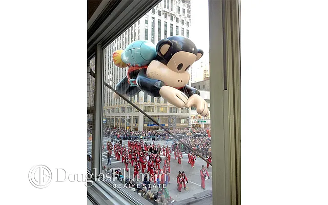 Sold by Douglas Elliman | media 7