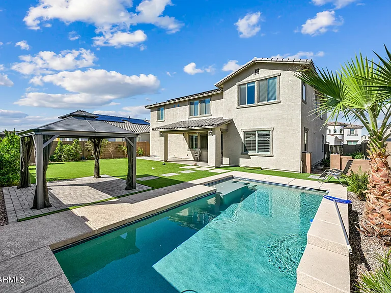 14049 W Desert Hollow Dr — Photo 45