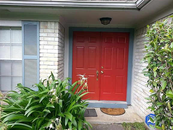 3rd image of 15454 Runswick Dr