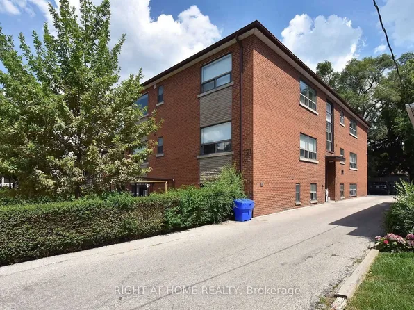 121 4th St, Toronto, ON M8V 2Y6