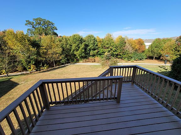 4th image of 269 White Oak Trce