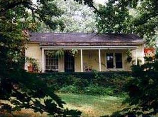 2913 N Old Wire Rd, Fayetteville, AR 72703