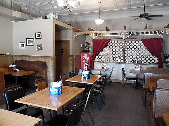 4th image of 301 S Brownie Blvd