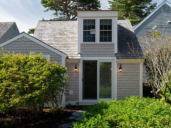 2nd image of 3 Hydrangea Ln
