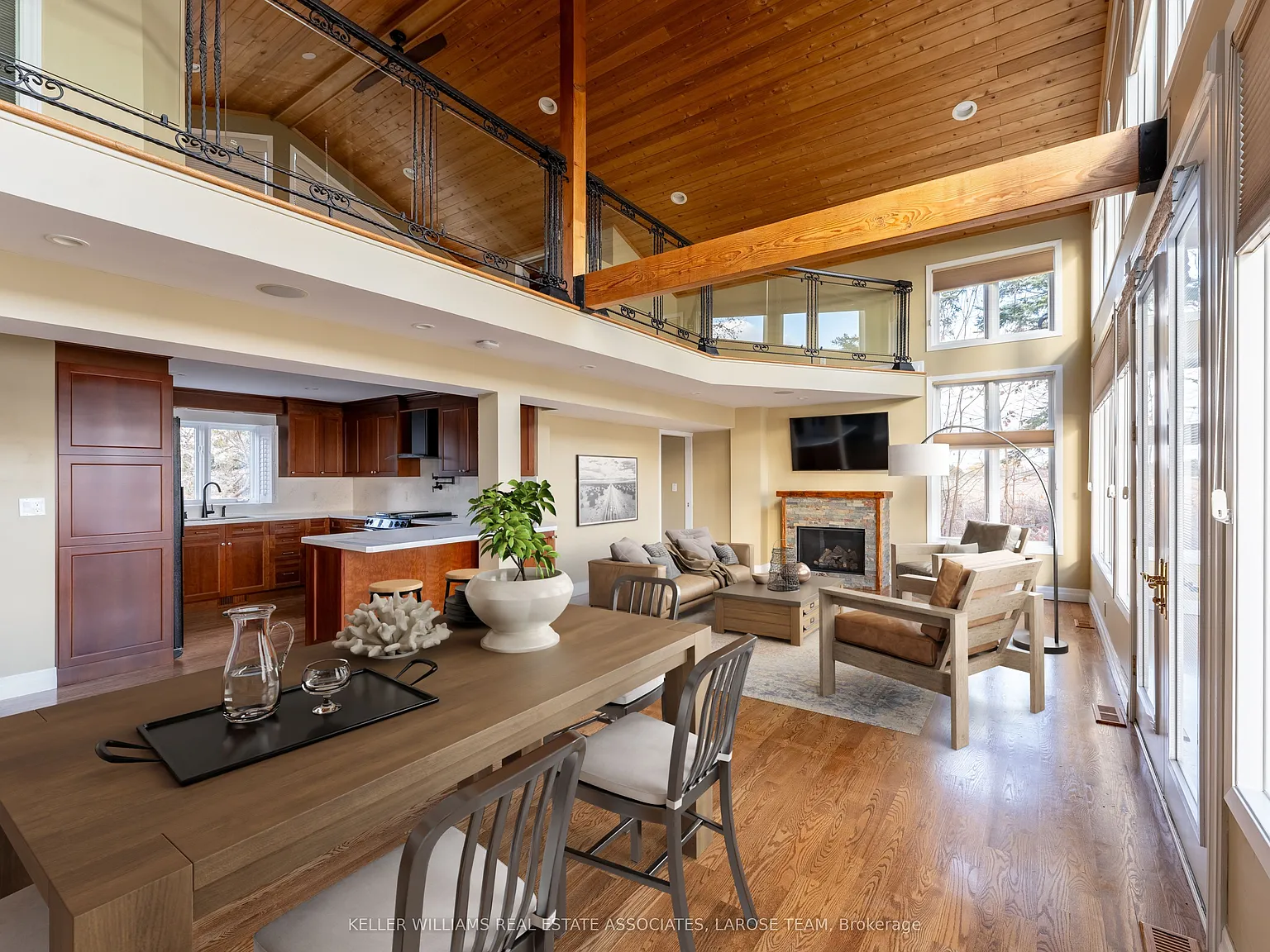 2 bed, $4,350 — Photo 3