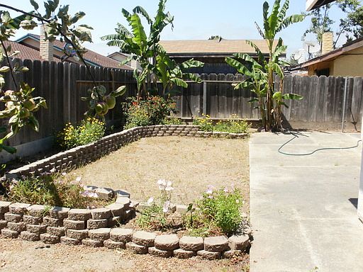 4th image of 308 Andina Dr