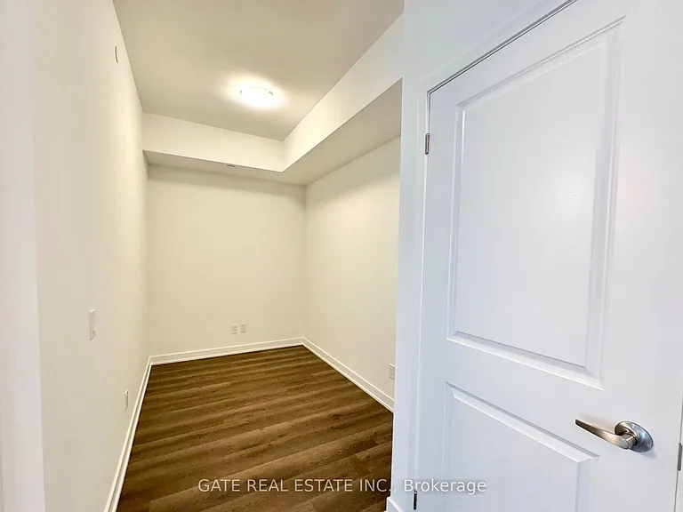 543 E Richmond St W #1423 — Photo 7