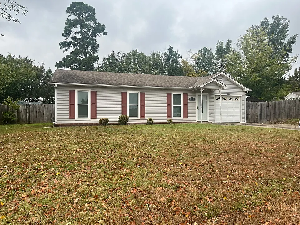13900 Ridgecrest Dr