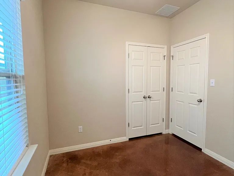 4505 Senda Ln — Photo 17