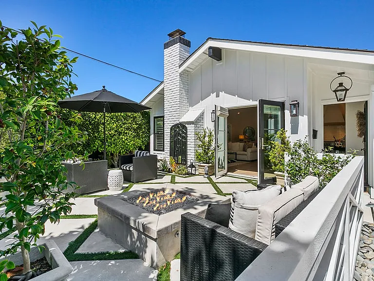 409 Poinsettia Ave — Photo 11