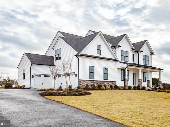 12423 Josephine Ln, Fredericksburg, VA 22407