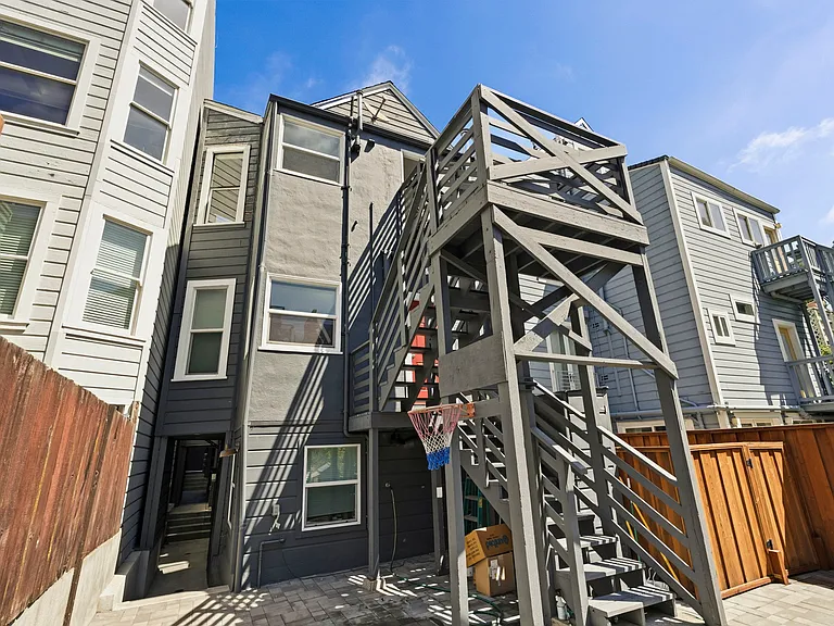 2581 Post St #4 — Photo 23