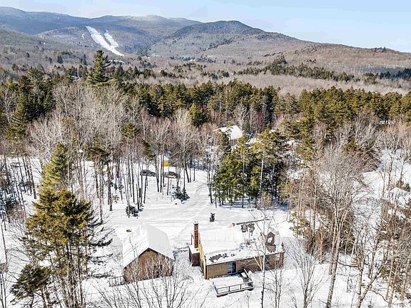 4th image of 98 Lockwood Brook Road