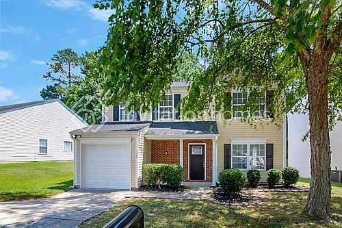 120 Pebblestone Dr Photo 1