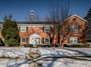 1135 Cooper Dr, Lexington, KY 40502