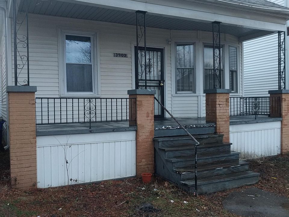 2nd image of 3903 Commor St