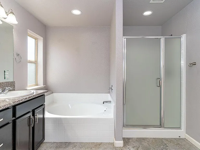 3715 Thistledown Ct — Photo 18