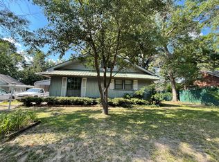 222 E California Ave, Vivian, LA 71082