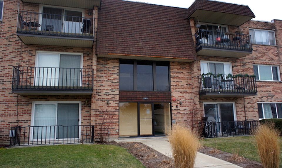 1st image of 17504 Sandalwood Dr APT 2A