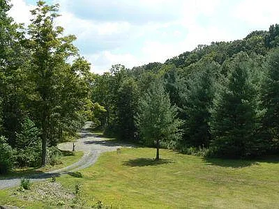 Brookside Dr — Photo 4