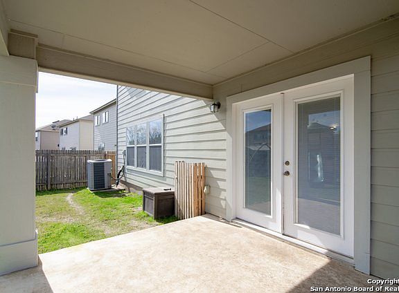 4th image of 10626 Terrace Pln