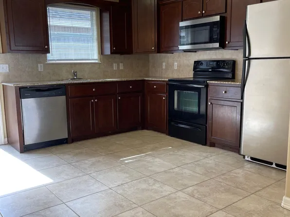 705 Pebble Crk #A, Edinburg, TX 78539