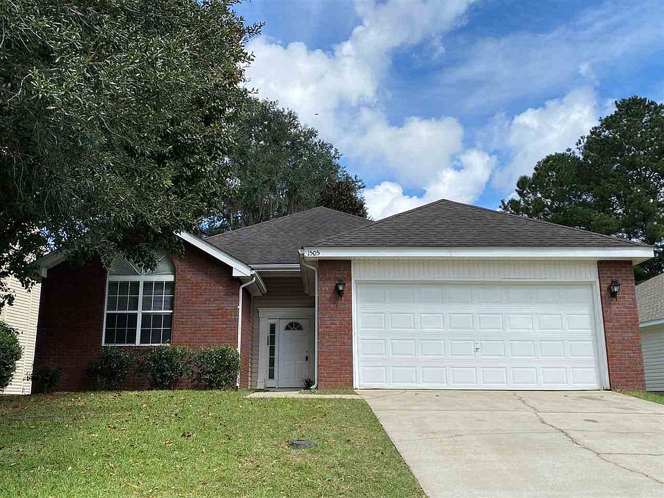 1st image of 1505 Applewood Way