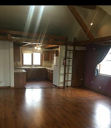 5th image of 5556 N Willow Ave