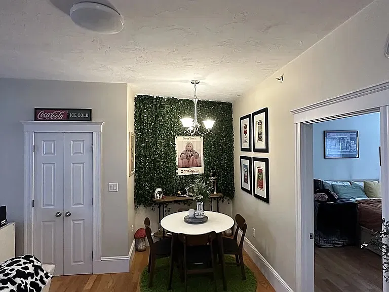 2 bed, $2,500 — Photo 2