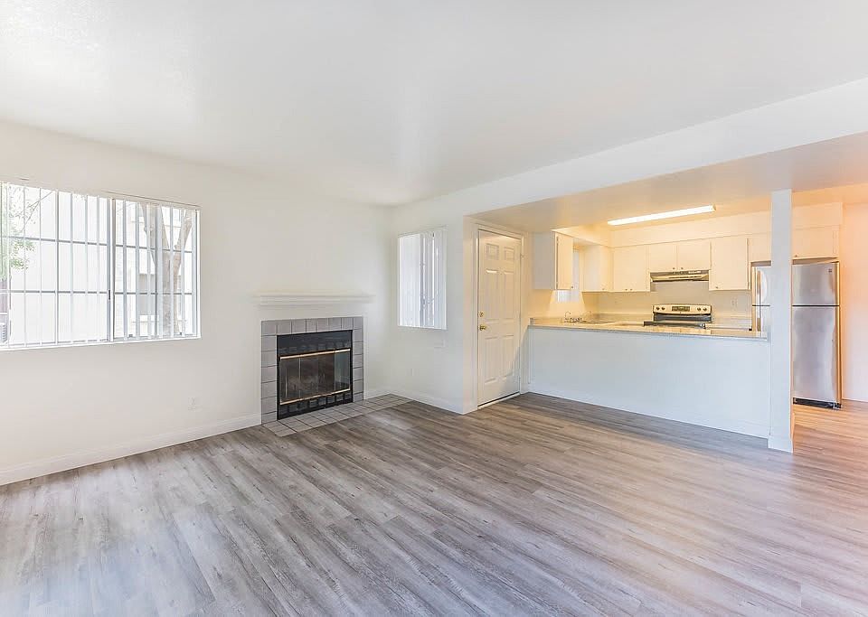 Emerald Bay living area