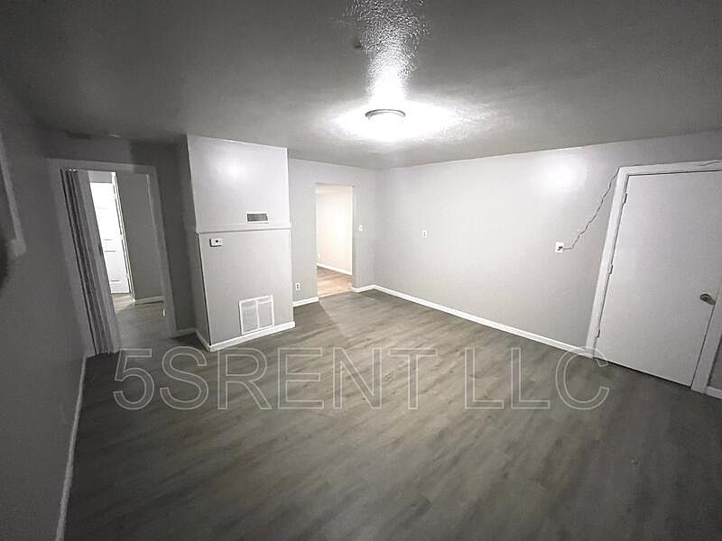 1st image of 236 S Mary Ellen St APT C