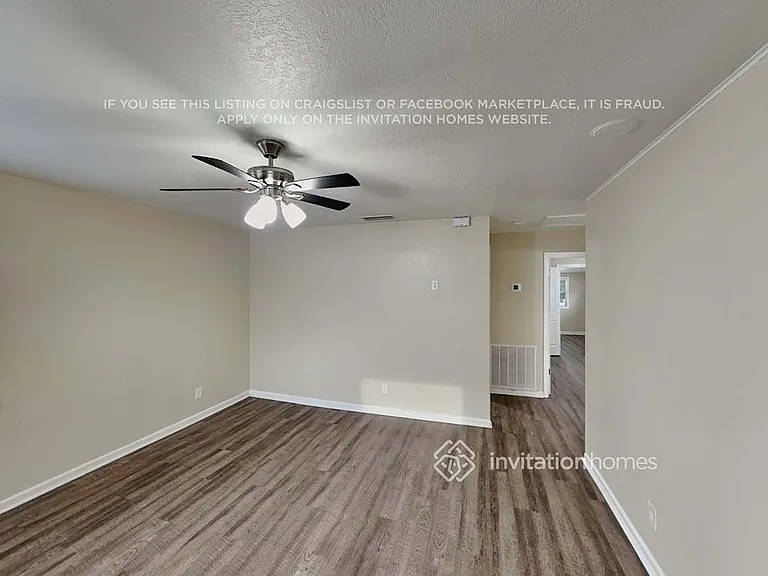 1317 S Mellonville Ave — Photo 4