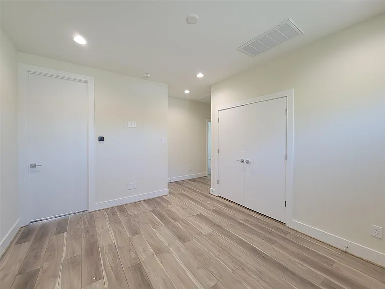 5931 Beall St #A — Photo 16