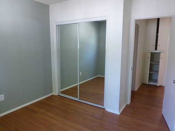 3rd image of 3824 Wisconsin St APT 8