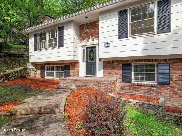 1209 Rudgate Cv, Louisville, KY 40214