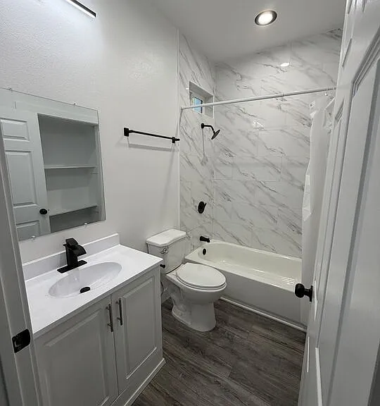 8624 Graham Ave #A — Photo 18