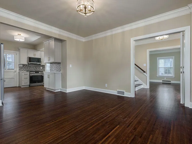 1819 Fleming Rd — Photo 21