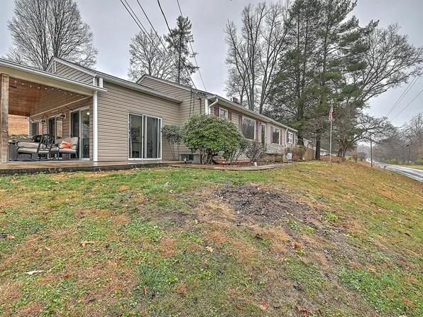 332 Cedar Valley Rd, Bristol, TN 37620