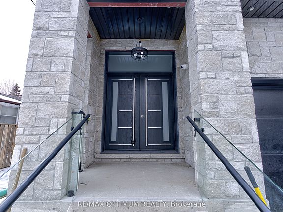 2nd image of 30 McLaughlin Rd N