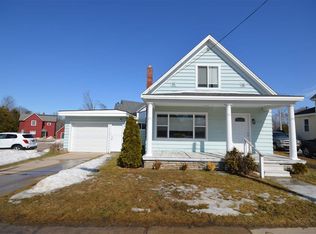 429 Boyne Ave, Boyne City, MI 49712